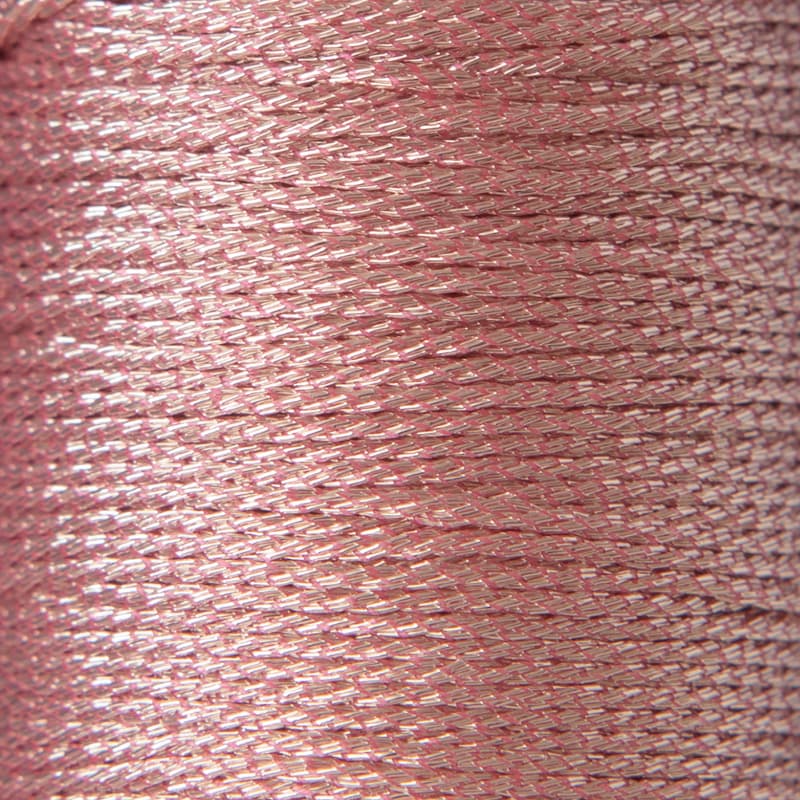 Sandy Cheeks thread skein